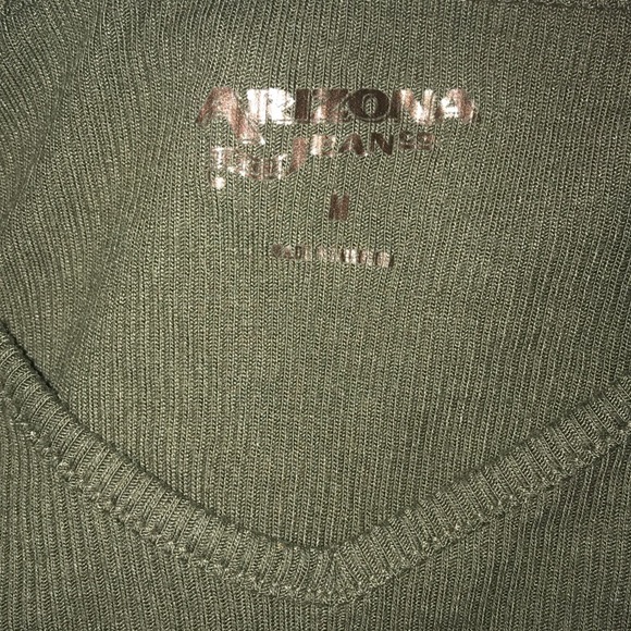 Tank - Picture 2 of 2